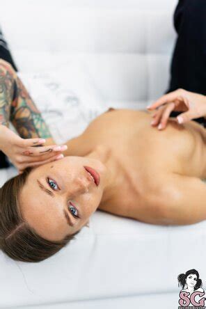 VALERIYA RÉUNION D AFFAIRES 19 Porn Pic