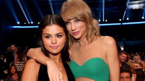 Watch Selena Gomez Freak Out Over Taylor Swift's Second 2016 Grammy Win ...