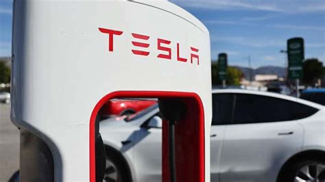 Elon Musk Laid Off Tesla Supercharger Team After 17 Million In U S Grants