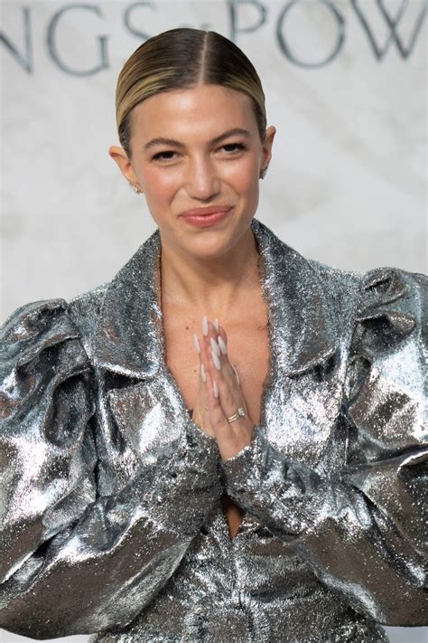 STEFANIA ROITMAN at The Lord of the Rings: The Rings of Power Premiere