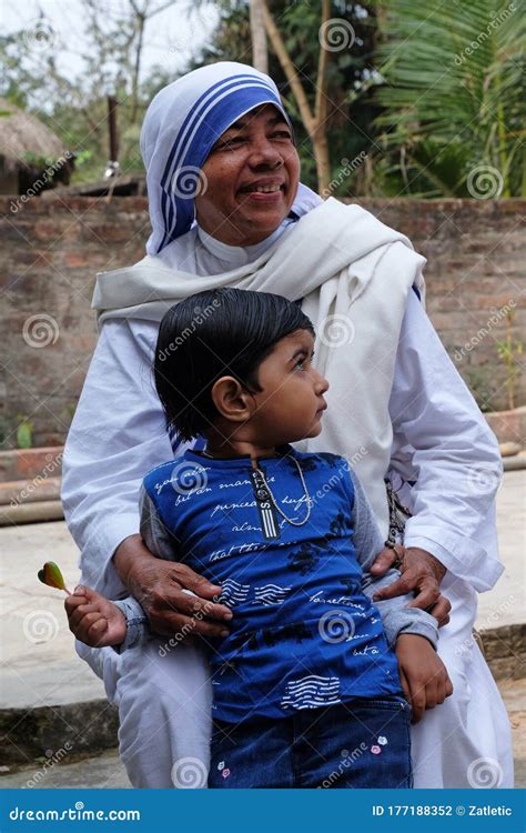 Missionaries Of Charity Mother Teresa Nun With Child Editorial