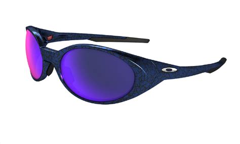 Oakley Brings Back The Iconic Eye Jacket Redux Performance Sunglasses Pause Online Mens