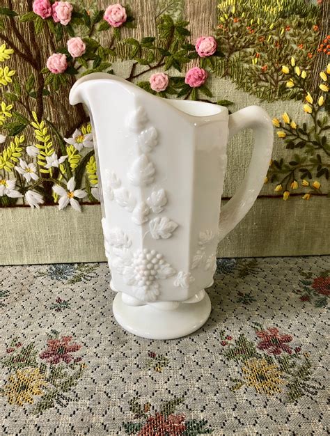 Milk Glass Pitcher Vintage Pitcher White Pitcher Water Pitcher Etsy