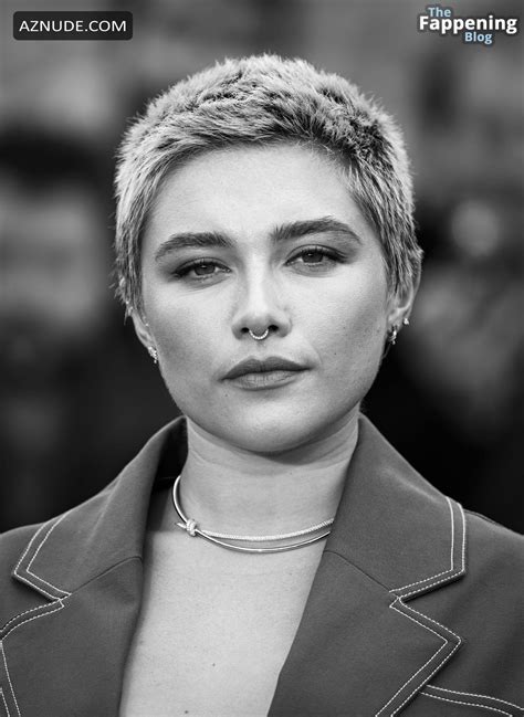 Florence Pugh Flaunts Her Sexy Tits Legs At The Oppenheimer Premiere