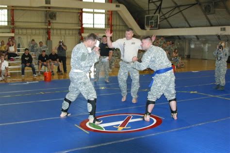 Mdw Combatives Tournament A Hit Article The United States Army