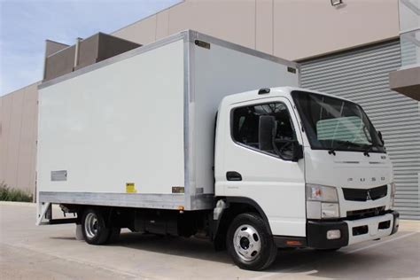 2018 FUSO CANTER 515 WIDE CAB For Sale