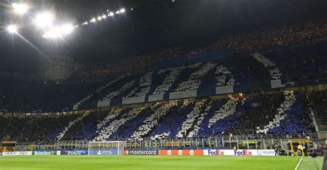 Foto Inter Juve A San Siro Esordio Del Nuovo Striscione Della Curva