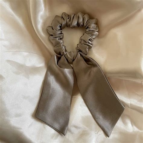 Luxurious Silk Scrunchies, Pillow Cases & Eye Masks - Love Silk London