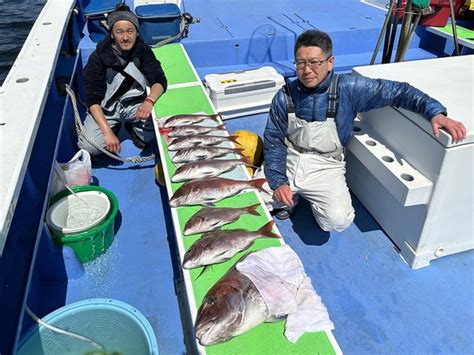 【釣果速報】神奈川県大松丸で船長も歓喜のマダイラッシュ！32kgの大物もキャッチで今後も期待大！｜釣りまとめアンテナ