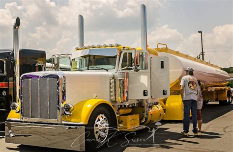 Peterbilt Show Trucks