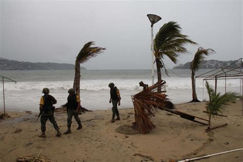 México avisa de formación de tormenta Aletta en Pacífico mientras