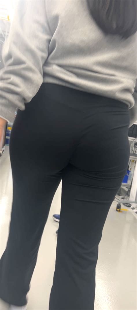 Petite Tight Latina Same Chick Different Days Spandex Leggings Yoga Pants Forum