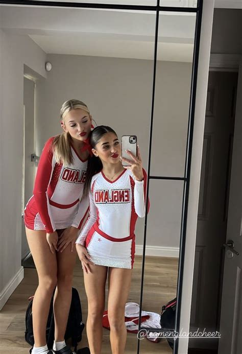 Pin By Hania On Cheer Cheerleading Outfits Cheerleader Girl Cheer