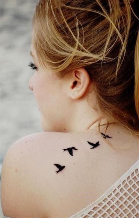 Best Shoulder Tattoos For Women In