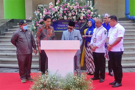 Percepatan Kemandirian Air Minum Wali Kota Malang Resmikan Tower Tugu