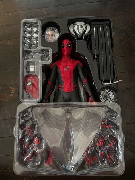 Hot Toys Spider Man Upgraded Suit Hobbies Toys Toys Games On Carousell