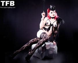 Eve Champagne Nude And Sexy Photos Collection AZNude