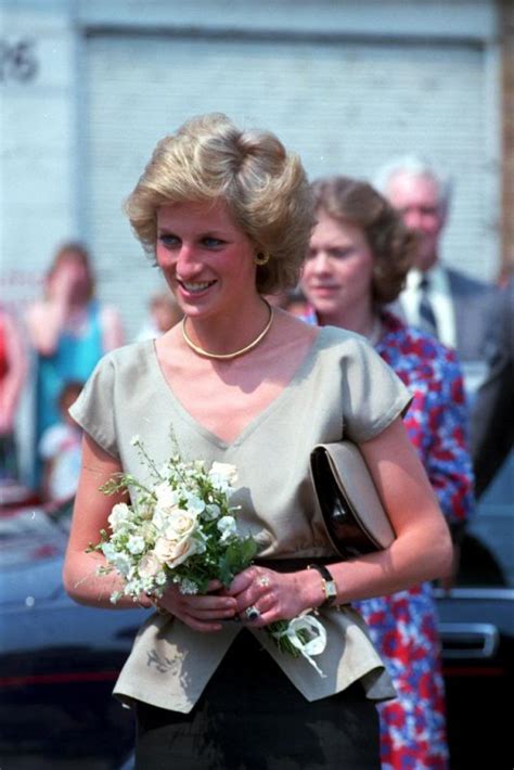 Épinglé Par Linda Johnson Sur 1989 Princess Diana Lady Diana Diane Princesse Diana