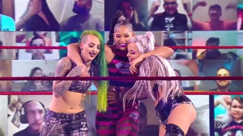 Liv Morgan, Ruby Riott, Bianca Belair | Hello beautiful, Youtube, Wwe