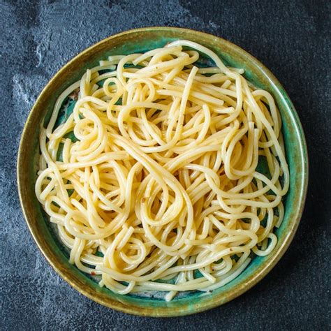 Premium Photo | Spaghetti, delicious pasta main course