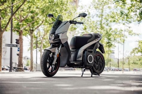 Quel Est Le Meilleur Scooter Lectrique Choisir En