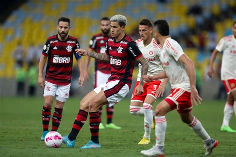 An Lise Enm Empate O Inter Deixa O Flamengo Praticamente Fora Da