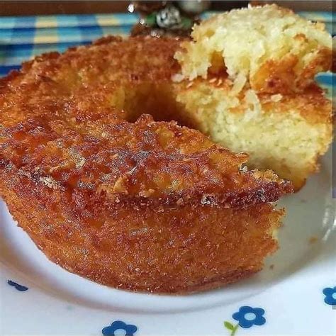 Como Fazer Bolo De Mandioca Crua Ralada Simples Receitas De Mam E