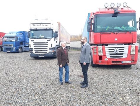 Azerbaijan S Convoy Delivers Humanitarian Aid To Ukraine PHOTOS