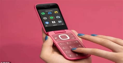 Nokia Unveils New Hot Pink Flip Phone Global Village Space