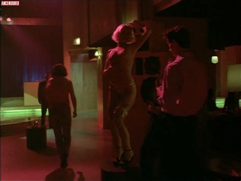 Naked Unbekannt SCAR In Scar City