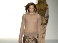 Naked Élise Crombez Added by MOMUSICMAN