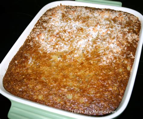 Pineapple Pecan Cake with Cream Cheese Frosting - Recipes Food and Cooking