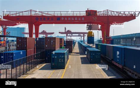 Jinhua Launched Its First China Europe Freight Train Of The Year Of The