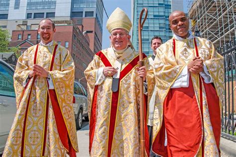 In Eucharist Cardinal Welcomes Torontos New Priests