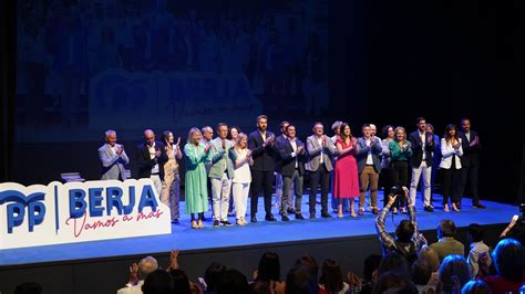 El PP de Berja llena el Teatro en la presentación de la candidatura