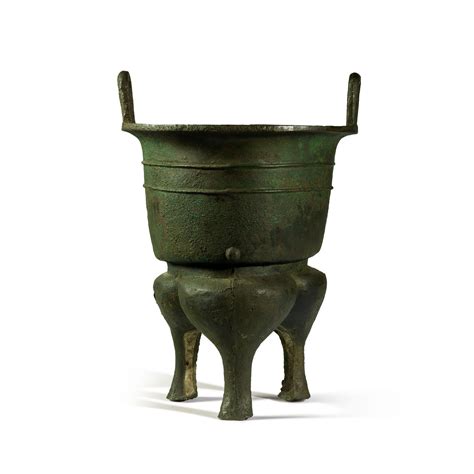 A Rare Inscribed Archaic Bronze Ritual Vessel Yan Early Western Zhou