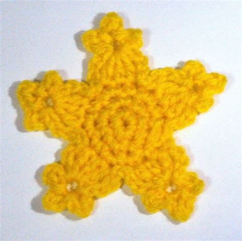 Crochet Spot » Blog Archive » Crochet Pattern: Twinkle the Happy Star ...