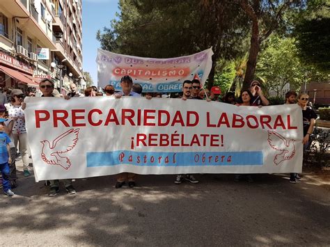 Puertollano Ugt Y Ccoo Celebran El Adi S A Las Cadenas Tras El A