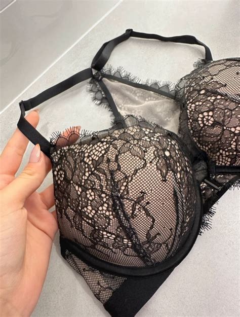 Biustonosz stanik 32B B70 Victorias secret koronkowy duży push up