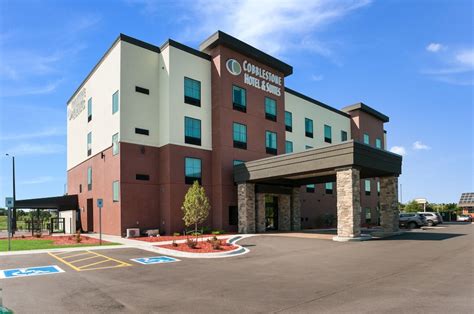 Cobblestone Hotel And Suites Appleton International Airport In Neenah