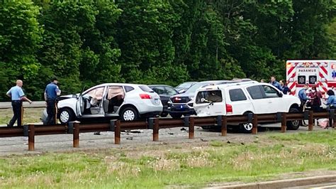 Garden State Parkway Southbound Crash In Paramus Multiple Injuries