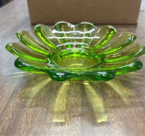 Vintage Federal Mcm Celestial Limelight Green Depression Glass Etsy