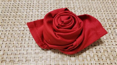 Napkin Fold Origami Rose: A Creative and Elegant Centerpiece – easy ...