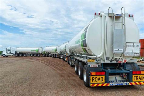 Worlds Biggest Fuel Road Train Hits The Road