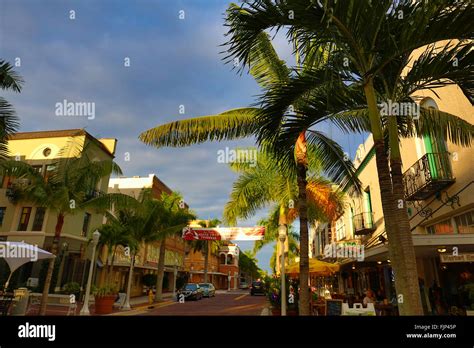 Downtown Fort Myers Hi Res Stock Photography And Images Alamy