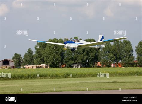 Slingsby Glider Hi Res Stock Photography And Images Alamy