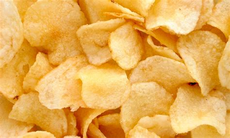 Cómo hacer patatas chips crujientes en el microondas