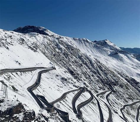 Giro D Italia Sulle Alpi Con La Neve Confermato Il Passo Dello