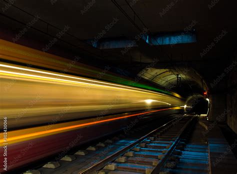 Underground / subway tunnel with train lights motion blur Stock Photo ...