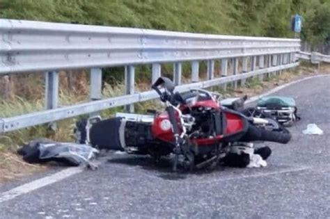 Motociclista Di 32 Anni Morto In Un Incidente A Carbonate